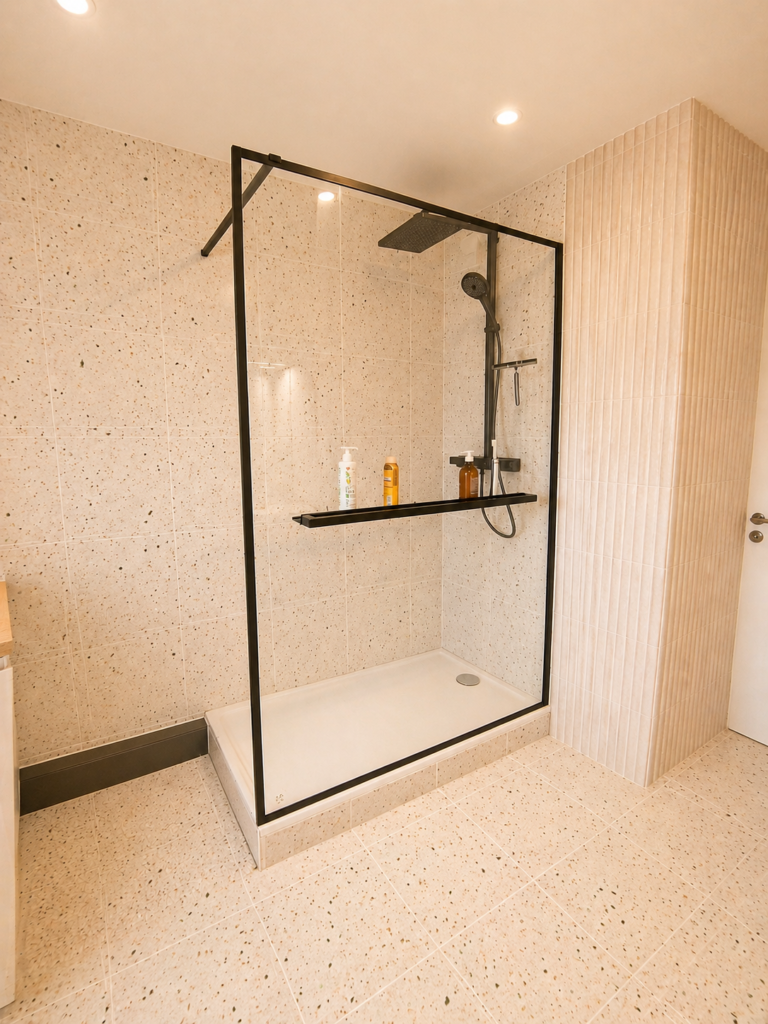 Rénovation d'une salle de douche LESCH'go rénov - Thomas LESCH